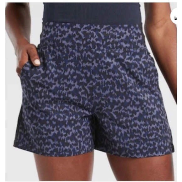 Athleta Pants - NWT Athleta Women’s Shorts Brooklyn Printed Camo Purple Blue Black Camo 18 D36